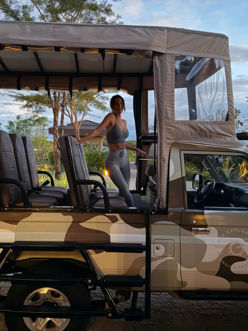 Eiza Gonzalez Instagram Photos, November 2025 3