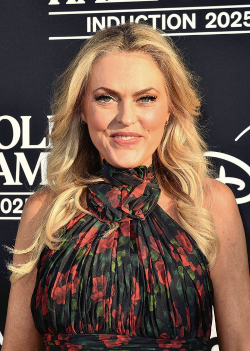 Elaine Hendrix at Rock and Roll Hall of Fame Induction, November 2025 3