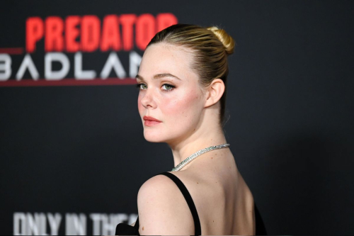 Elle Fanning at Predator Badlands Premiere in Hollywood, Nov 2025 6