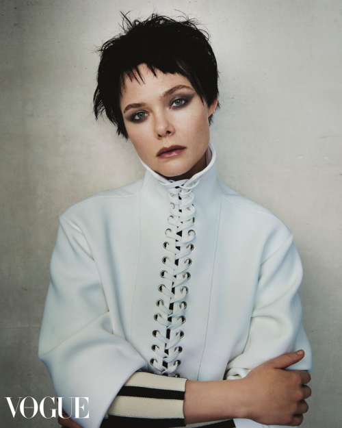 Elle Fanning for Vogue Hong Kong Magazine, Nov 2025 6
