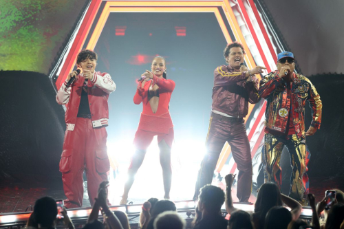 Emilia Mernes at Billboard Latin Music Awards, October 2025 7