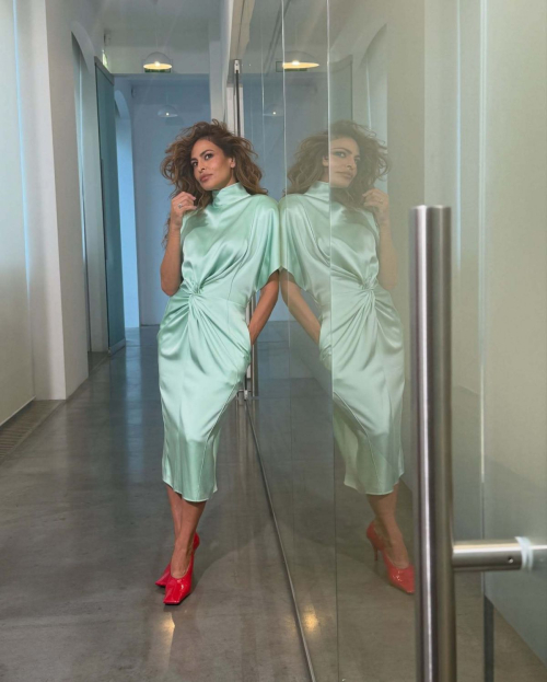 Eva Mendes for Stella McCartney Winter Campaign, 2025 12