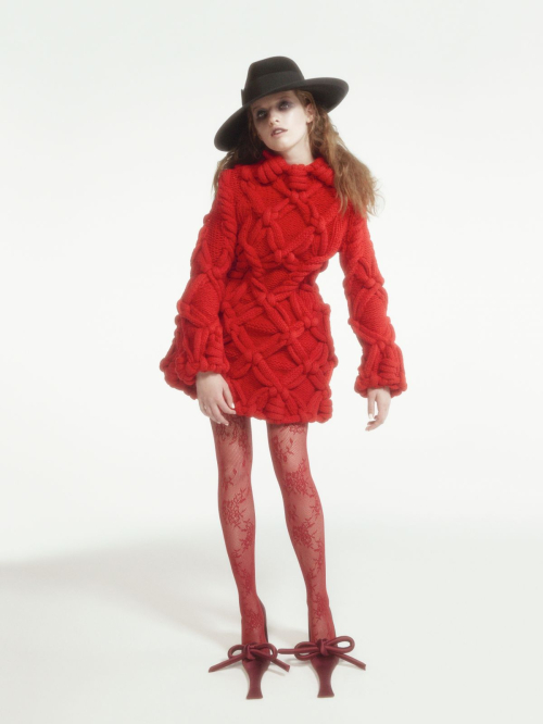 Ever Anderson The Beyond Noise Magazine, November 2025 1