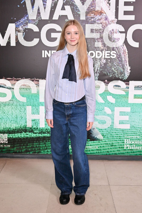 Evie Templeton Infinite Bodies Exhibition Opening London, Oct 2025 1