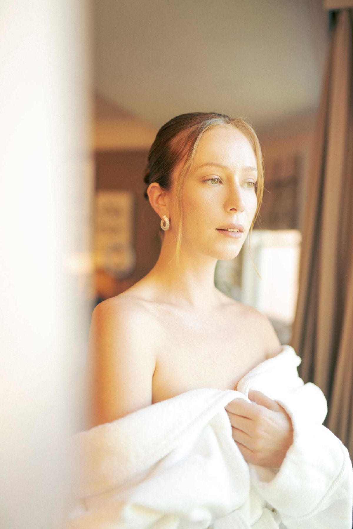 Hannah Einbinder at Golden Globes editorial, January 2025