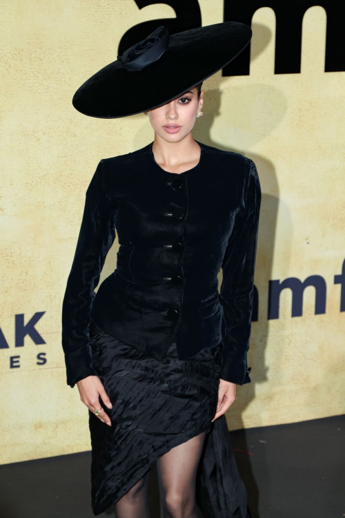 Janhvi Kapoor at Amfar Gala Cannes Presented by Chopard, 2025 4