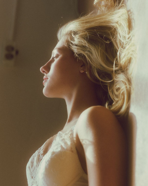 Jemima C Robinson Instagram Photos, November 2025 2