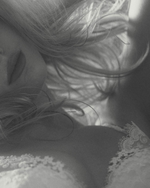 Jemima C Robinson Instagram Photos, November 2025 3