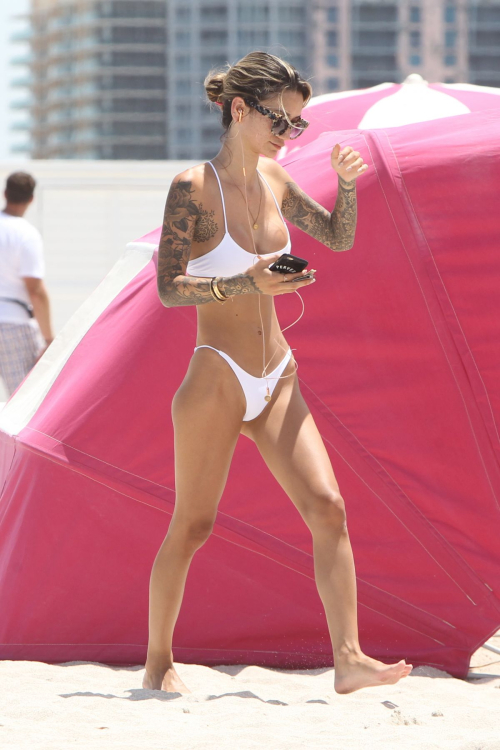 Jenah Yamamoto in bikini at Miami beach, July 2017 5