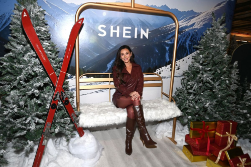 Jenni Jwoww Farley SHEIN Hauliday Market New York, November 2025 2