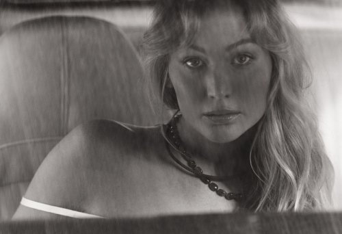 Jennifer Lawrence and Robert Pattinson V Magazine Winter 2025 12