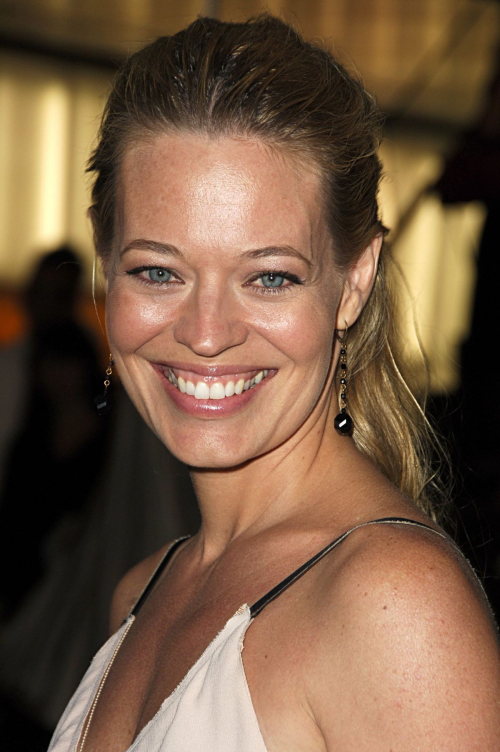 Jeri Ryan at Waist Down Skirts By Miuccia Prada Opening Beverly Hills 2006 4