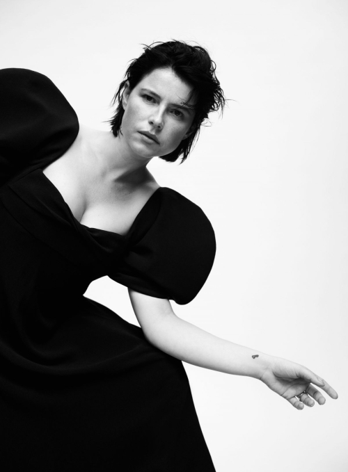 Jessie Buckley Elle USA Women in Hollywood, November 2025 2