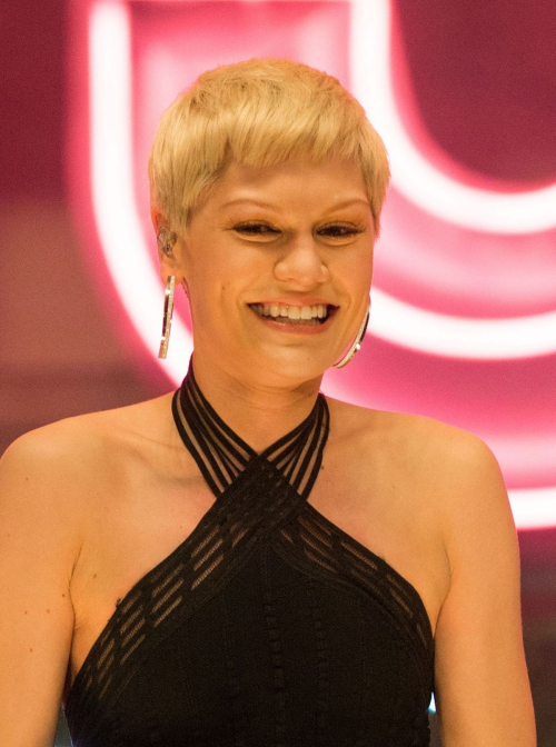 Jessie J Oxford Street Christmas Lights Switch On London, November 2013 1