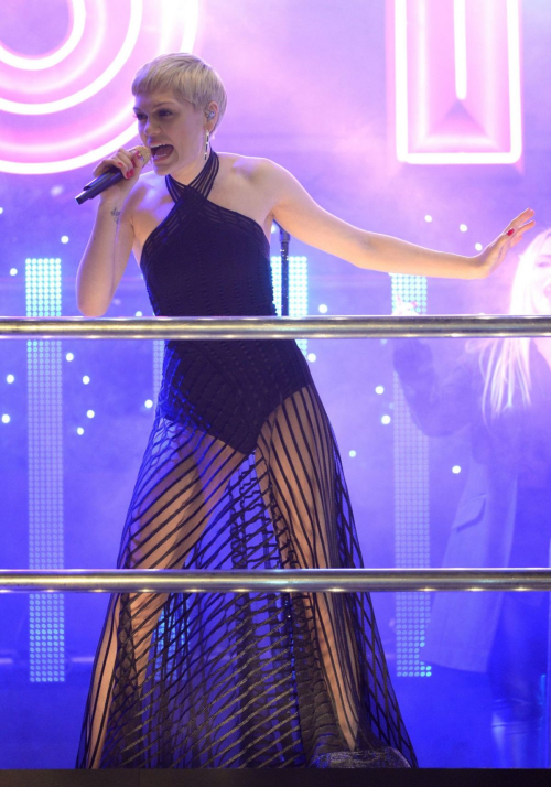 Jessie J Oxford Street Christmas Lights Switch On London, November 2013 5