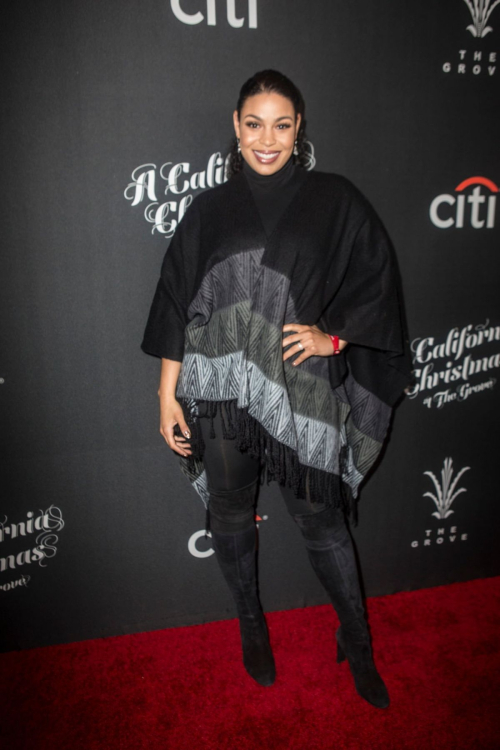 Jordin Sparks California Christmas at The Grove Los Angeles, November 2017