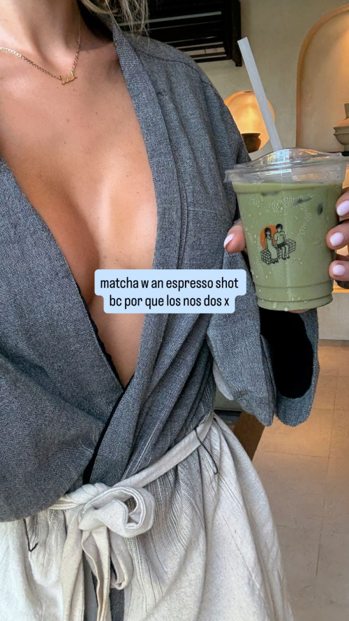 Julia Cavanagh Instagram photos, November 2025 3