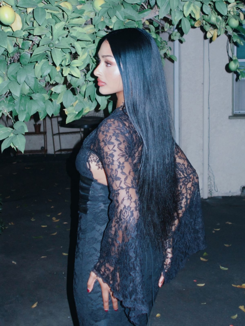 Kaaviya Sambasivam Instagram Photos and Video, Nov 2025 2