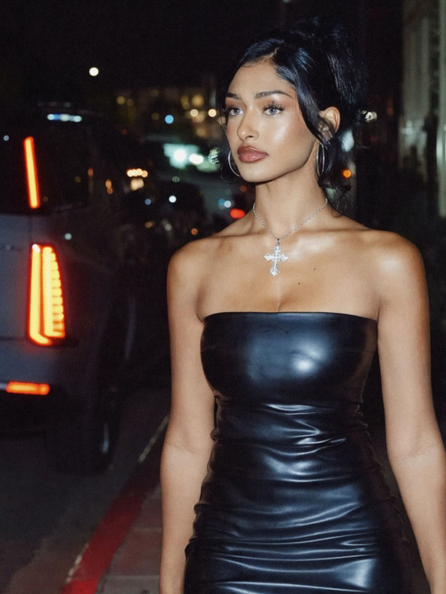 Kaaviya Sambasivam Instagram Photos, November 2025 6