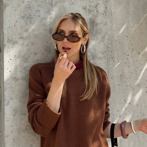 Kari Riley Instagram Photos, November 2025 6