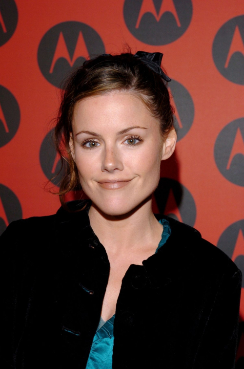 Kathleen Robertson at Motorola Holiday Party, December 2004 1