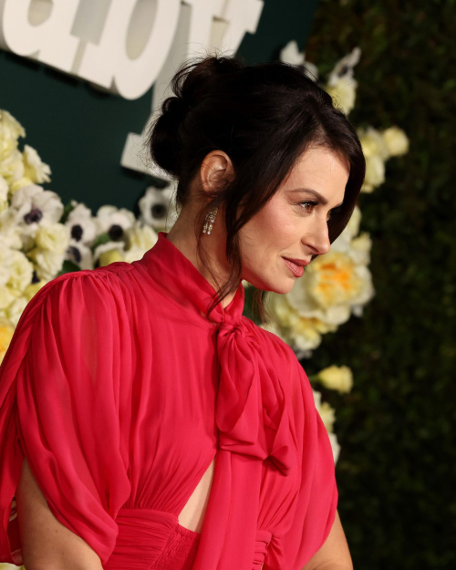 Katie Lowes at Baby2Baby Gala in West Hollywood, November 2025 1