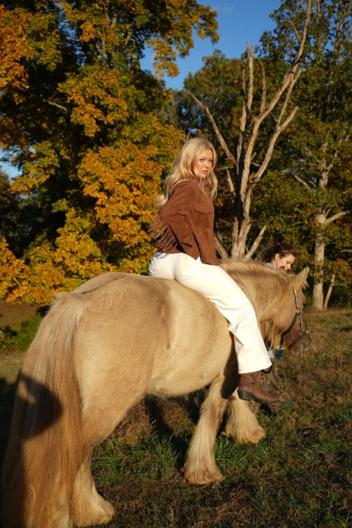 Katie Sigmond Photoshoot, October 2025 2