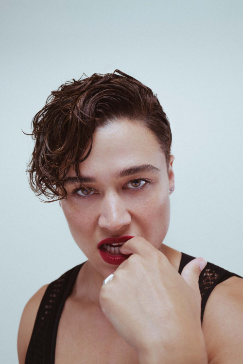 Katy O’Brian for Tidal Mag, Fall 2025 9