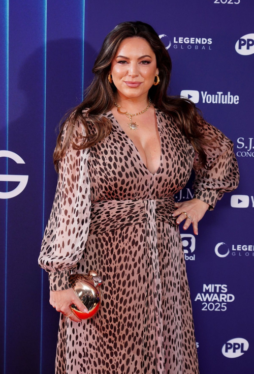 Kelly Brook at Music Industry Trust Awards London, Nov 2025 1