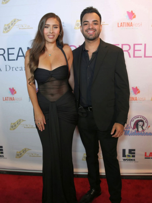 Kiarybel Lara Dreamer Cinderella Premiere, November 2025 1