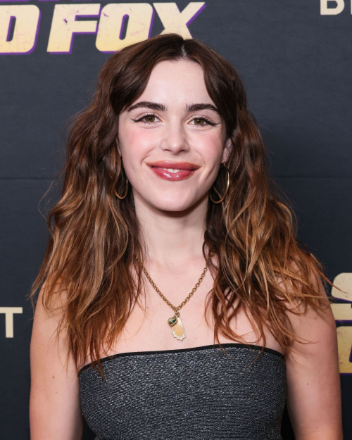 Kiernan Shipka at Stone Cold Fox Premiere LA, Nov 2025 4