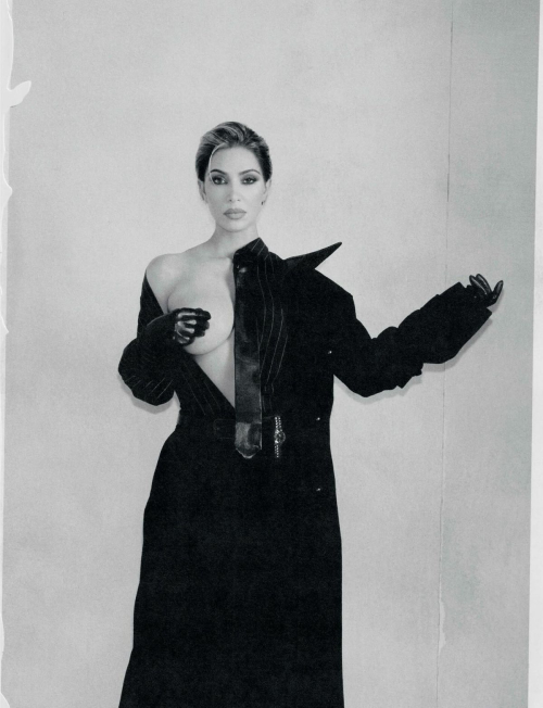 Kim Kardashian for Re-Edition Magazine, Nov 2025 13