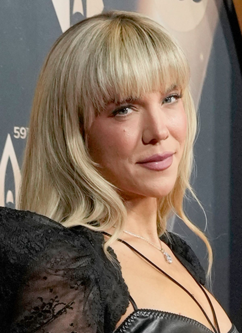 Kimberly Perry at CMA Awards in Nashville, November 2025 6