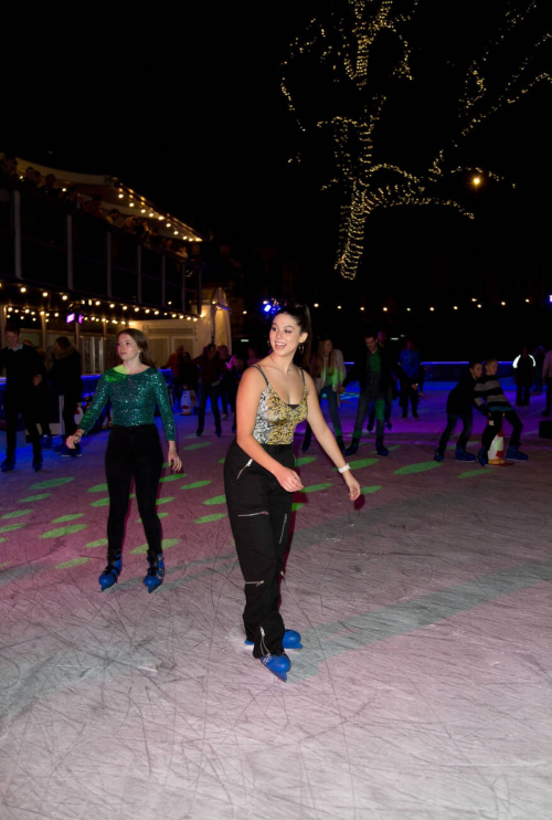 Kira Kosarin Ice Rink Launch at Natural History Museum, 2018 3