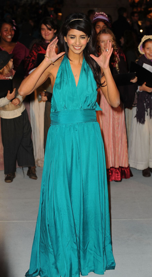 Konnie Huq A Christmas Carol Premiere London, 2009 4