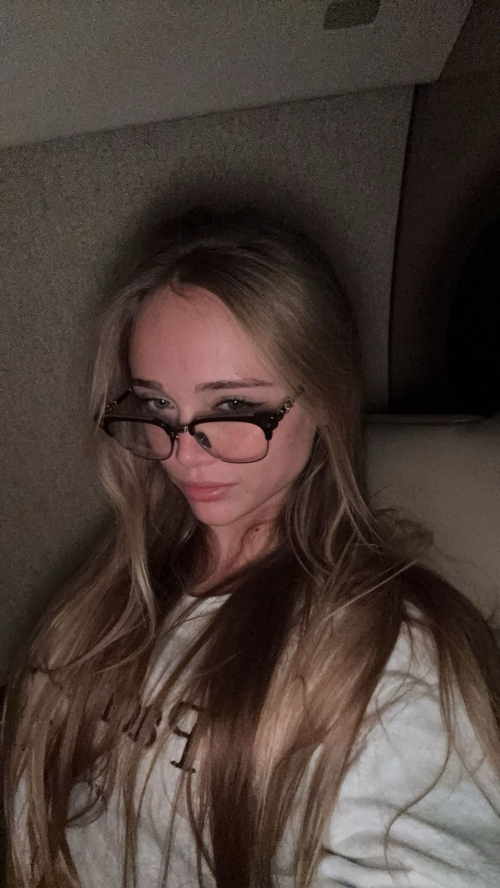 Kyla Dodds Instagram Photos, November 2025 9