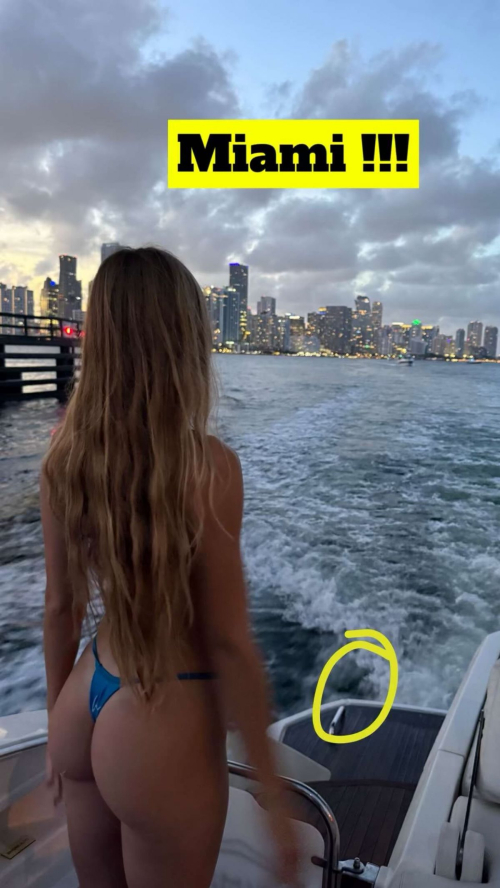 Kyla Dodds Shares Instagram Photo Highlights, November 2025 29