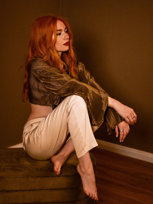 Larissa Optiz Instagram Photos, November 2025 1