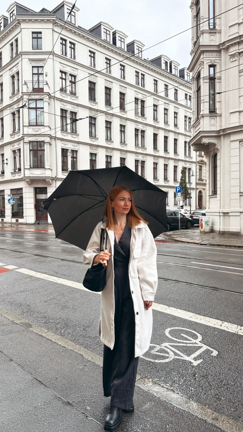 Larissa Optiz Instagram Photos, November 2025 4