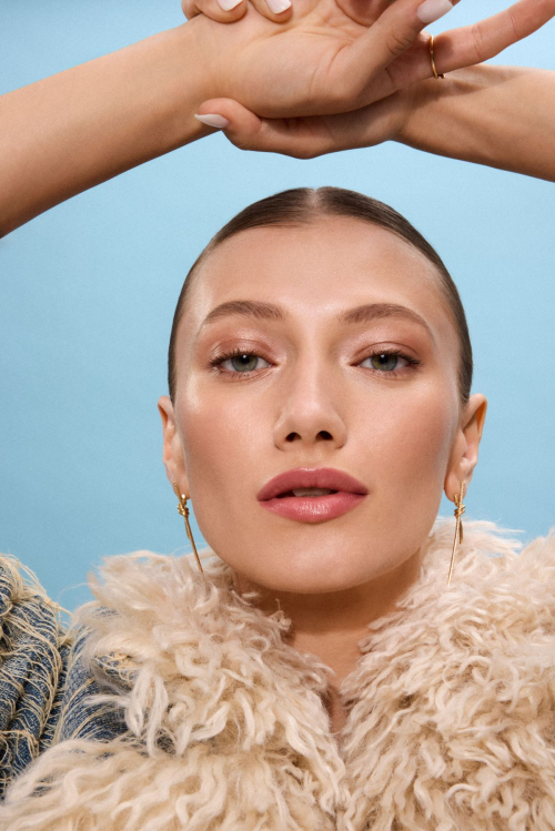 Leony for Glamour Germany, November 2025 4