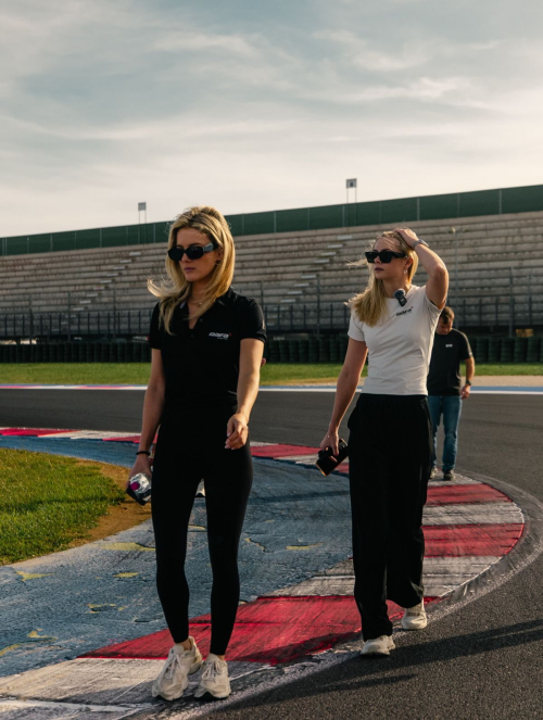 Lindsay Brewer Instagram Photos, November 2025 6