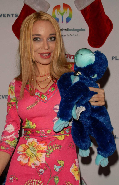Lorielle New at Babes in Toyland Event Hollywood, 2009 1