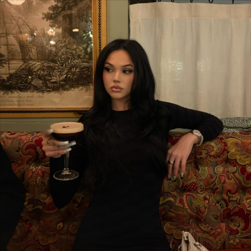 Maggie Lindemann Instagram photos, November 2025 1