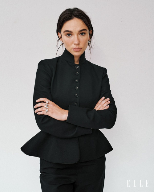 Matilda De Angelis for Elle Italy, November 2025 1