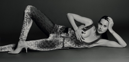 Milena Smit Vanidad Magazine 242, November 2025 6