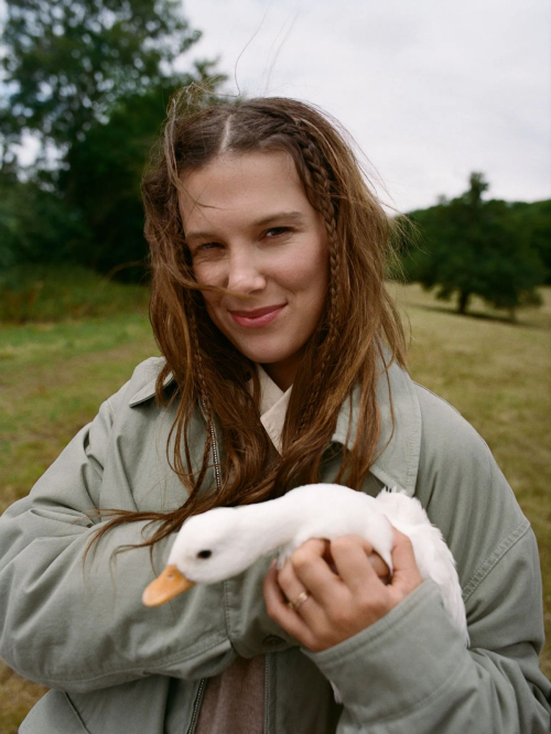 Millie Bobby Brown for British Vogue, December 2025 13