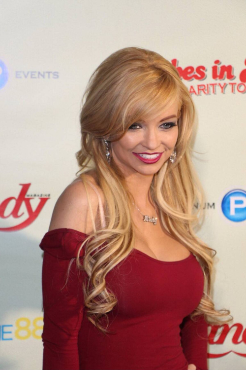 Mindy Robinson at Babes in Toyland Charity Toy Drive, December 2013 1