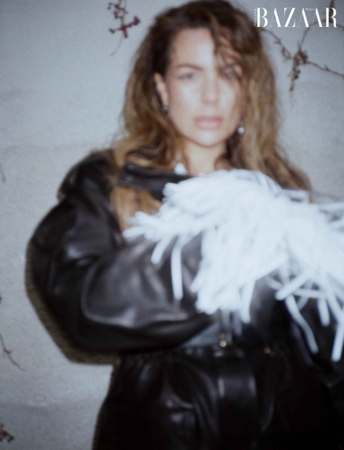 Nadine Mirada Covers Harper’s Bazaar Taiwan, November 2025 2