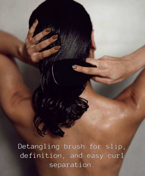 Nazanin Mandi Gorgeous Instagram Photos, Nov 2025 2