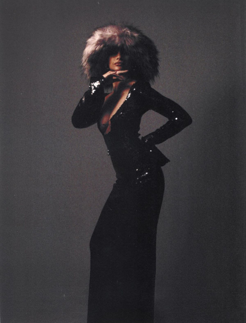 Nazanin Mandi Instagram Photos, November 2025 13